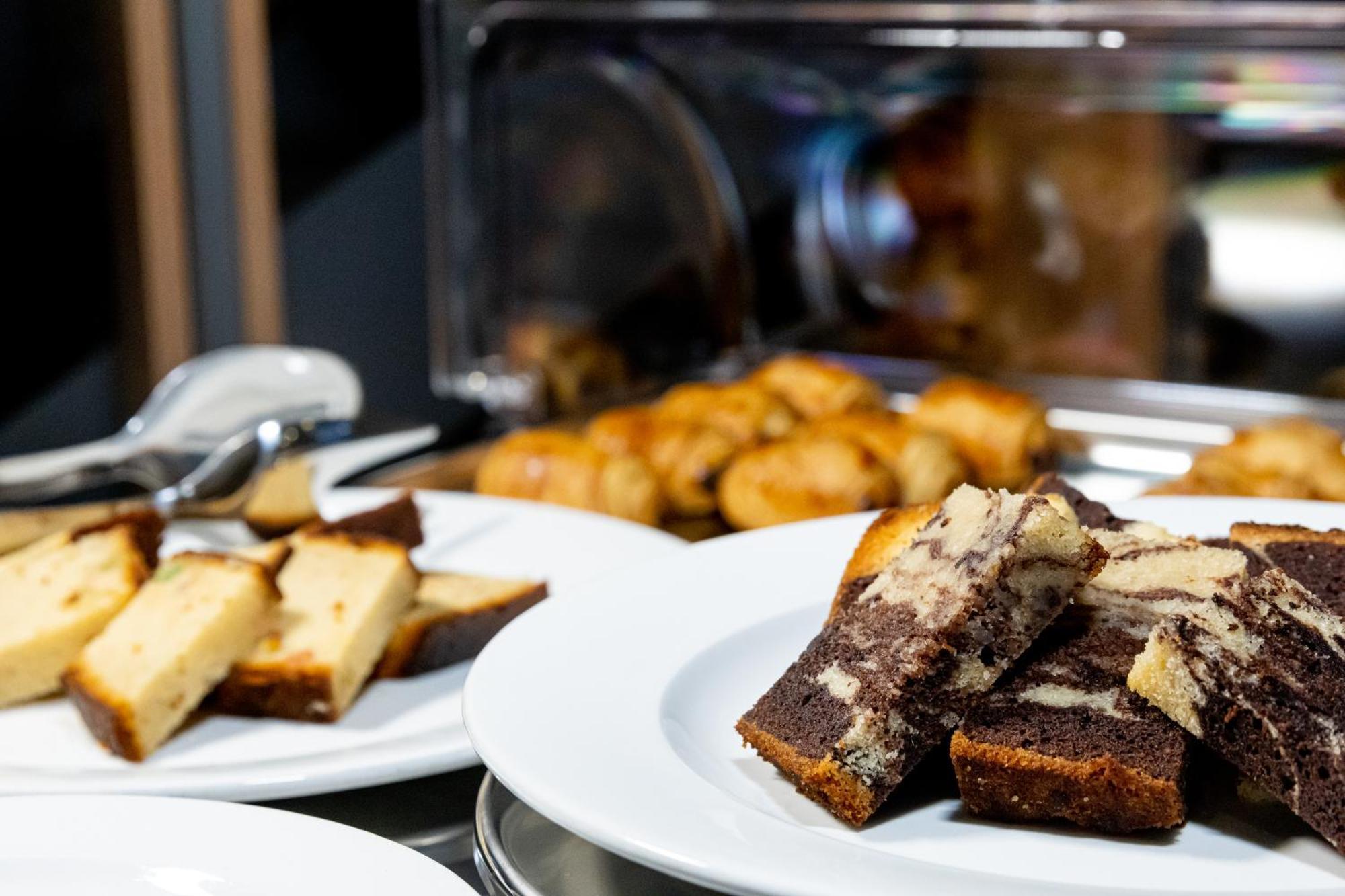 The Londoner Hotel 3*