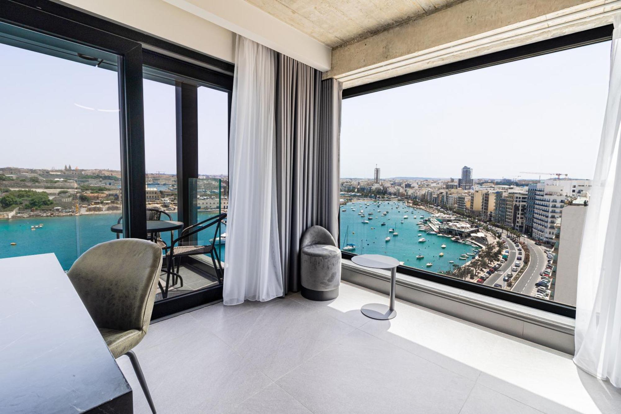 The Londoner 3* Sliema