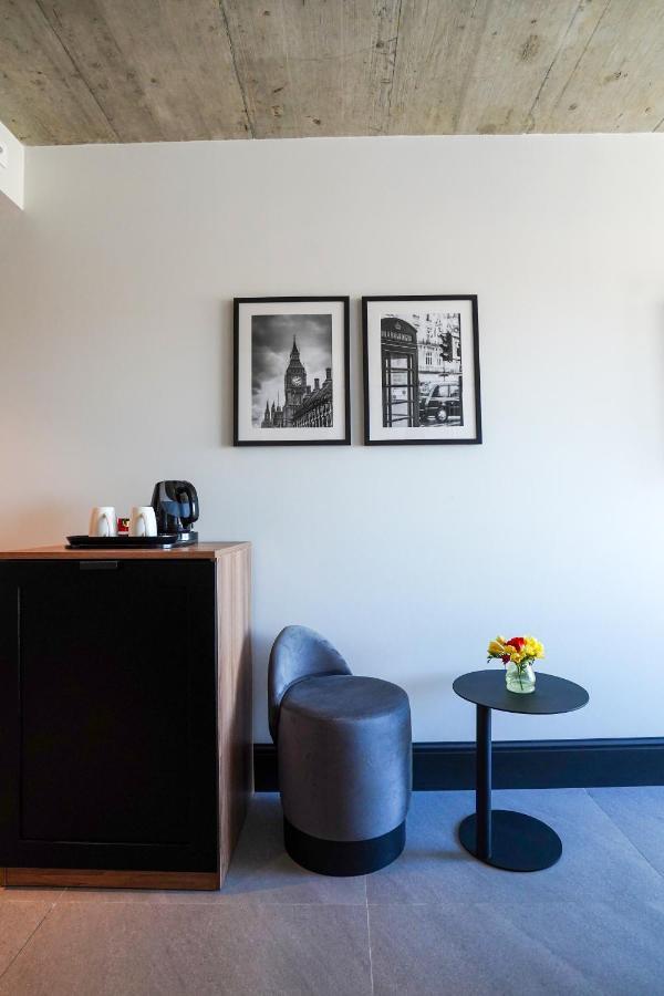 The Londoner Hotel